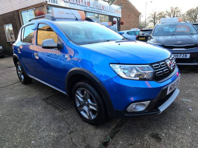 Dacia Sandero Stepway 0.9 TCe Laureate 5dr Hatchback Petrol Blue